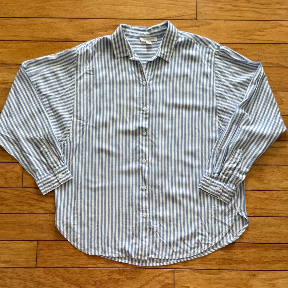 Beach Lunch Lounge size L Rayon Button Front Shirt Nautical Top Blue Stripe